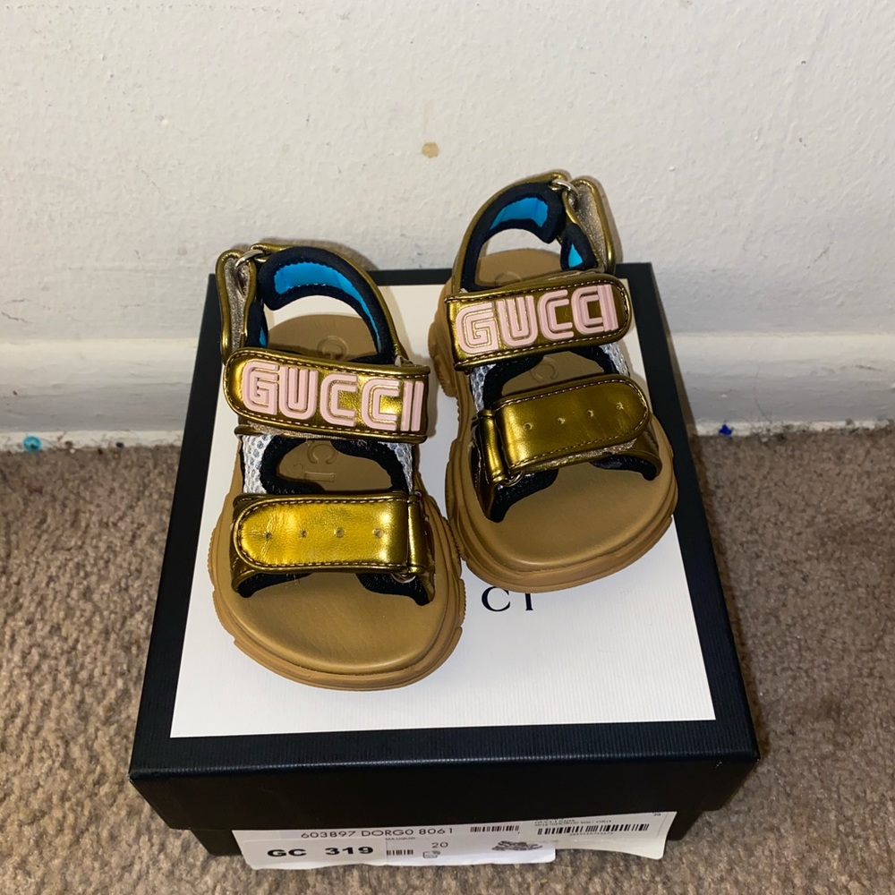 Gucci sandals